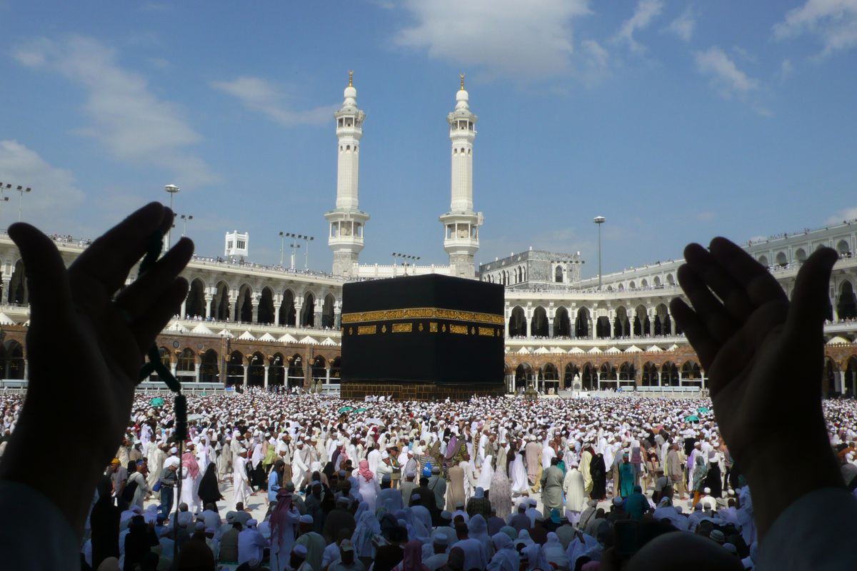 10 Recommended Books on Hajj and Umrah